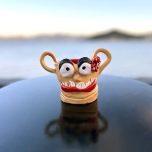 Caneca Divertida Marrom Claro