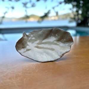 Centro de Mesa em Forma de Folha Lisa Bege