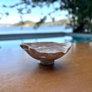 Bowl de Cerâmica com Aberturas e Textura Esgrafitada Bege